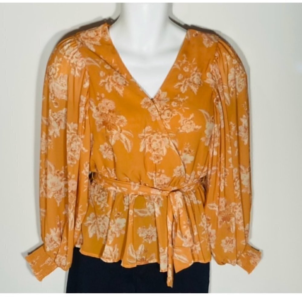 Love Collette Pumpkin & Cream Wrap top Peplum SZ S Boho Chic Cottage Romantic